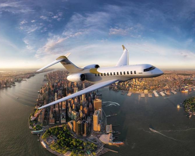 Bombardier Global 8000