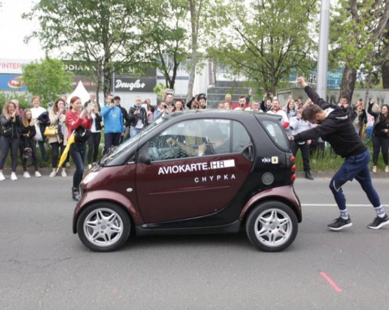  Young Croat breaks Guinness World Record in Zagreb in 24 hours car pushing! 