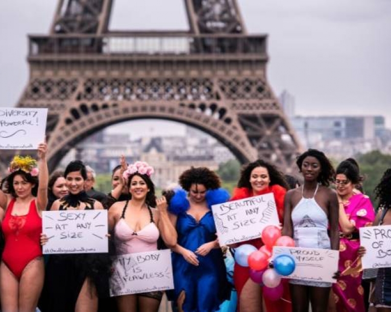 Curvy women defy stereotypes with Eiffel Tower fashion show