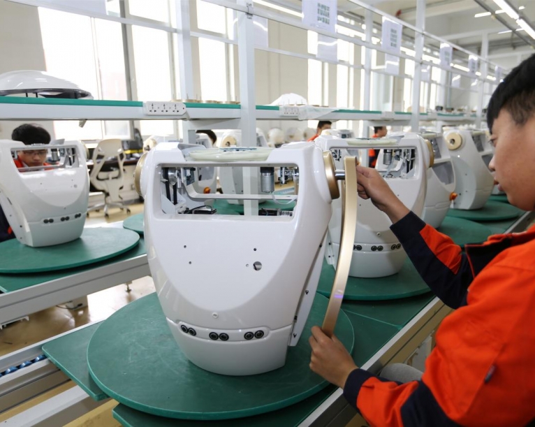 China April factory growth unexpectedly slows as economy struggles for traction