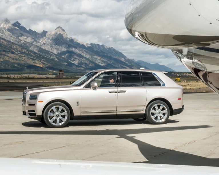 The 2019 Rolls-Royce Cullinan